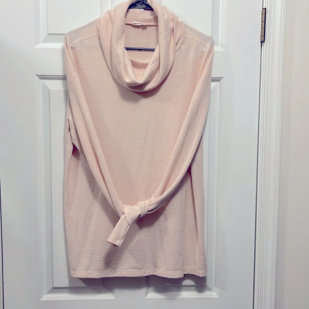 Gap pink sweater